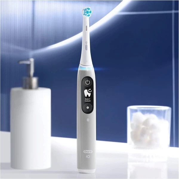 Oral B Oral-B IO6 Series 6 Ultimate Clean Grey Electric Toothbrush 2 Oral B Oral-B IO6 Series 6 Ultimate Clean Grey Electric Toothbrush - Image 2